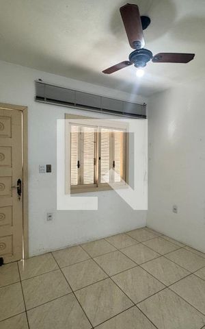 Casa à venda com 140m², 4 quartos e 1 vaga Casa à venda com 140m², 4 quartos e 1 vagaSalão