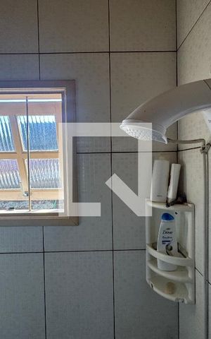 Casa à venda com 140m², 4 quartos e 1 vaga Casa à venda com 140m², 4 quartos e 1 vagaBanheiro