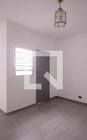 Apartamento para alugar com 65m², 2 quartos e sem vaga Apartamento para alugar com 65m², 2 quartos e sem vagaSala