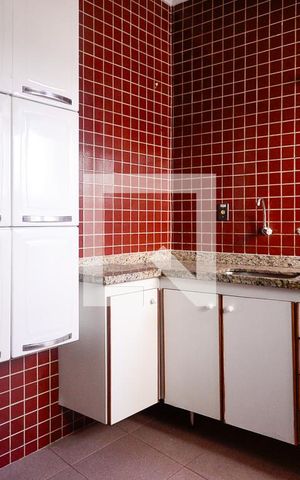 Apartamento para alugar com 65m², 2 quartos e sem vaga Apartamento para alugar com 65m², 2 quartos e sem vagaCozinha