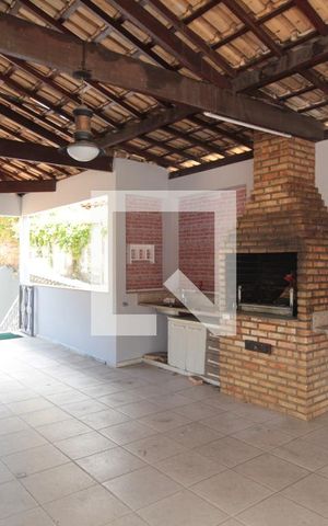 Casa para alugar com 260m², 5 quartos e 6 vagasÁrea Gourmet
