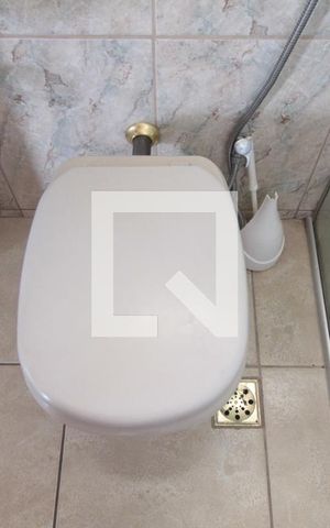 Casa para alugar com 260m², 5 quartos e 6 vagasBanheiro da Suite 1