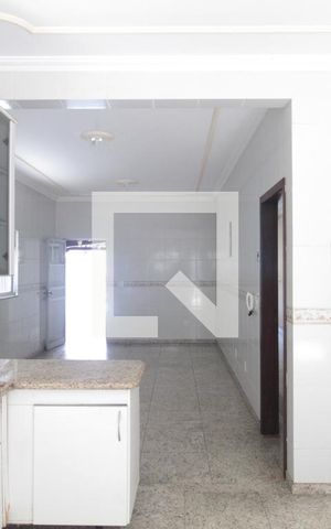 Casa para alugar com 260m², 5 quartos e 6 vagasCozinha