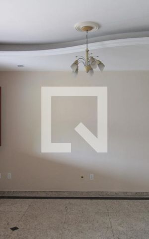Casa para alugar com 260m², 5 quartos e 6 vagasSala