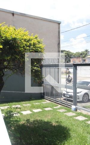 Casa para alugar com 260m², 5 quartos e 6 vagasFachada