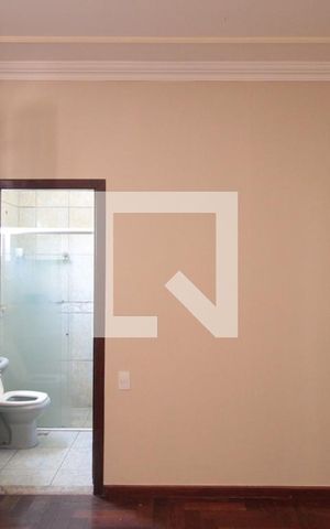 Casa para alugar com 260m², 5 quartos e 6 vagasSuite 3
