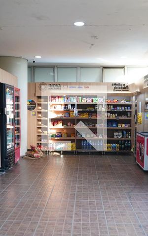 Apartamento à venda com 60m², 2 quartos e 1 vagaMercado