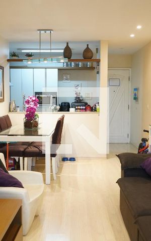 Apartamento à venda com 60m², 2 quartos e 1 vagaSala