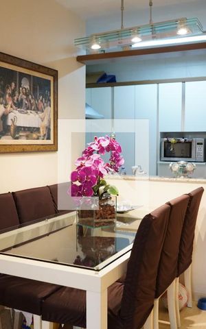 Apartamento à venda com 60m², 2 quartos e 1 vagaSala