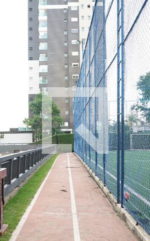 Apartamento à venda com 60m², 2 quartos e 1 vagaPista