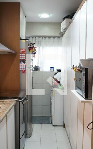 Apartamento à venda com 60m², 2 quartos e 1 vagaCozinha