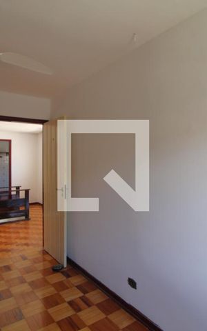Casa à venda com 220m², 4 quartos e 2 vagasQuarto 3