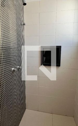 Apartamento à venda com 143m², 3 quartos e 2 vagas Apartamento à venda com 143m², 3 quartos e 2 vagasBanheiro Suite 3