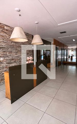 Apartamento à venda com 143m², 3 quartos e 2 vagas Apartamento à venda com 143m², 3 quartos e 2 vagasHall de Entrada