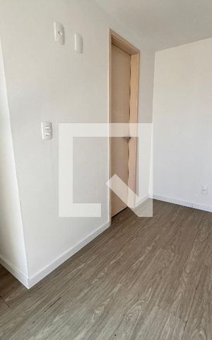 Apartamento à venda com 143m², 3 quartos e 2 vagas Apartamento à venda com 143m², 3 quartos e 2 vagasQuarto 3 - Suite