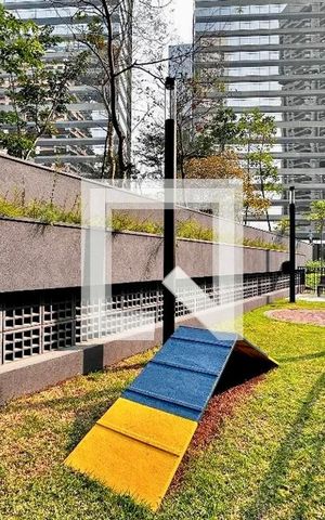 Apartamento à venda com 162m², 3 quartos e 3 vagas Apartamento à venda com 162m², 3 quartos e 3 vagasEspaço Pet