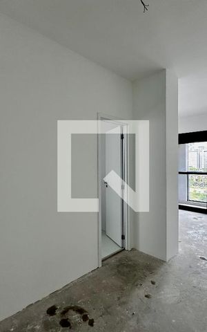 Apartamento à venda com 162m², 3 quartos e 3 vagas Apartamento à venda com 162m², 3 quartos e 3 vagasCloset Suíte 2