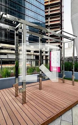 Apartamento à venda com 162m², 3 quartos e 3 vagas Apartamento à venda com 162m², 3 quartos e 3 vagasAcademia ao Ar Livre