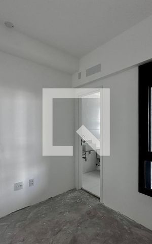 Apartamento à venda com 162m², 3 quartos e 3 vagas Apartamento à venda com 162m², 3 quartos e 3 vagasSuíte 1