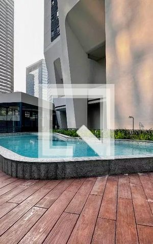 Apartamento à venda com 162m², 3 quartos e 3 vagas Apartamento à venda com 162m², 3 quartos e 3 vagasPiscina