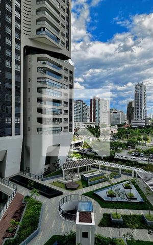 Apartamento à venda com 162m², 3 quartos e 3 vagas Apartamento à venda com 162m², 3 quartos e 3 vagasVista