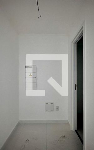 Apartamento à venda com 162m², 3 quartos e 3 vagas Apartamento à venda com 162m², 3 quartos e 3 vagasQuarto de Serviço