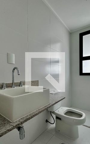 Apartamento à venda com 162m², 3 quartos e 3 vagas Apartamento à venda com 162m², 3 quartos e 3 vagasBanheiro Suíte 1