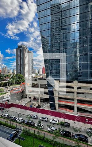 Apartamento à venda com 162m², 3 quartos e 3 vagas Apartamento à venda com 162m², 3 quartos e 3 vagasVista
