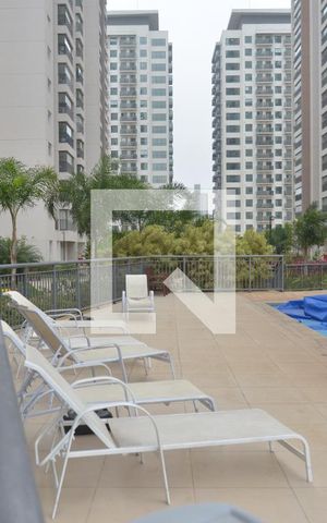 Apartamento à venda com 88m², 3 quartos e 2 vagasÁrea comum - Piscina
