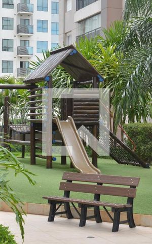 Apartamento à venda com 88m², 3 quartos e 2 vagasÁrea comum - Playground
