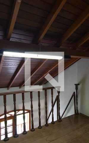 Casa à venda com 400m², 3 quartos e 6 vagas Casa à venda com 400m², 3 quartos e 6 vagasQuarto Suíte 2