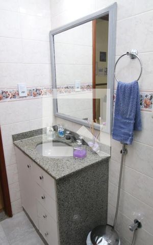 Apartamento à venda com 132m², 3 quartos e 1 vagaBanheiro da suíte