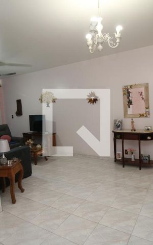 Apartamento à venda com 132m², 3 quartos e 1 vagaSala