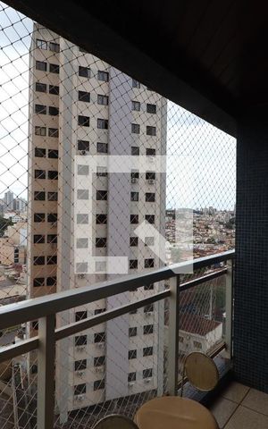 Apartamento para alugar com 100m², 3 quartos e 1 vagaSacada