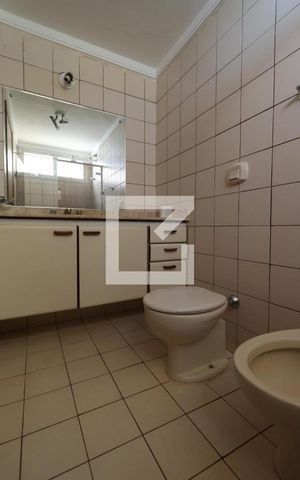 Apartamento para alugar com 100m², 3 quartos e 1 vagaBanheiro da Suíte