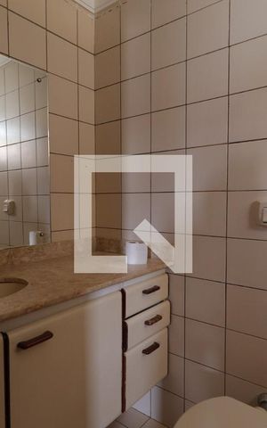 Apartamento para alugar com 100m², 3 quartos e 1 vagaBanheiro da Suíte