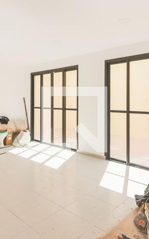 Apartamento à venda com 45m², 2 quartos e 1 vaga Apartamento à venda com 45m², 2 quartos e 1 vagaÁrea comum - Salão de festas