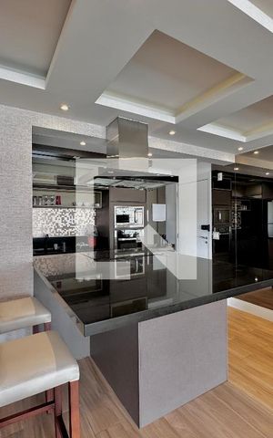 Apartamento à venda com 92m², 2 quartos e 2 vagas Apartamento à venda com 92m², 2 quartos e 2 vagasCozinha