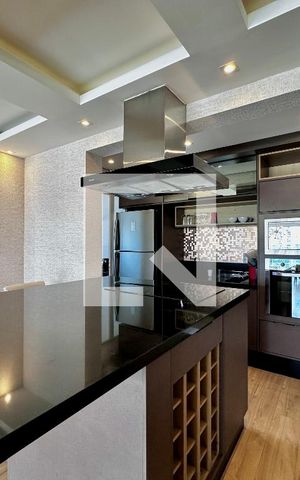 Apartamento à venda com 92m², 2 quartos e 2 vagas Apartamento à venda com 92m², 2 quartos e 2 vagasCozinha