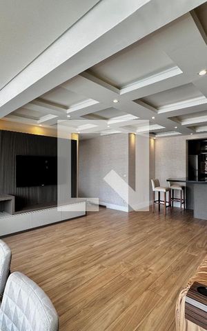 Apartamento à venda com 92m², 2 quartos e 2 vagas Apartamento à venda com 92m², 2 quartos e 2 vagasSala