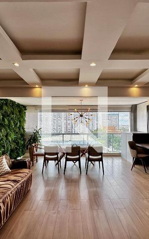 Apartamento à venda com 92m², 2 quartos e 2 vagas Apartamento à venda com 92m², 2 quartos e 2 vagasSala