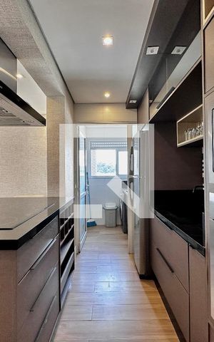 Apartamento à venda com 92m², 2 quartos e 2 vagas Apartamento à venda com 92m², 2 quartos e 2 vagasCozinha