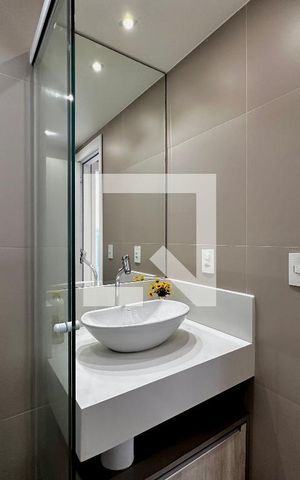 Apartamento à venda com 92m², 2 quartos e 2 vagas Apartamento à venda com 92m², 2 quartos e 2 vagasBanheiro Social