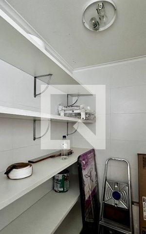 Apartamento à venda com 92m², 2 quartos e 2 vagas Apartamento à venda com 92m², 2 quartos e 2 vagasDespensa