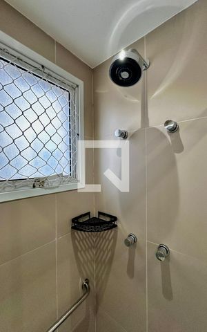 Apartamento à venda com 92m², 2 quartos e 2 vagas Apartamento à venda com 92m², 2 quartos e 2 vagasBanheiro Social