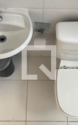 Apartamento para alugar com 44m², 2 quartos e sem vaga Apartamento para alugar com 44m², 2 quartos e sem vagaBanheiro