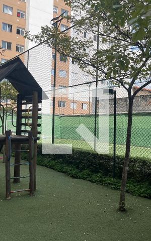 Apartamento para alugar com 44m², 2 quartos e sem vaga Apartamento para alugar com 44m², 2 quartos e sem vagaÁrea comum - Playground