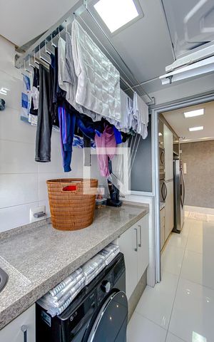 Apartamento à venda com 80m², 3 quartos e 2 vagasÁrea de Serviço
