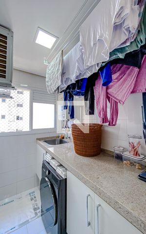 Apartamento à venda com 80m², 3 quartos e 2 vagasÁrea de Serviço