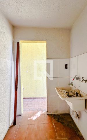 Casa para alugar com 60m², 3 quartos e 2 vagasÁrea de Serviço
